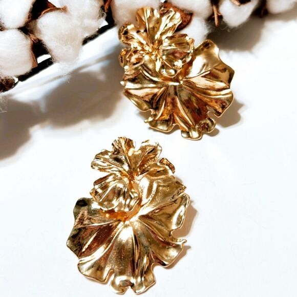 Hammered flower earrings N50 - Picture 4 of 6